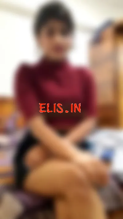 Pooja, Call girl in Pune